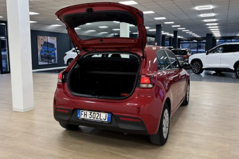 Kia Rio usata a Latina (7)