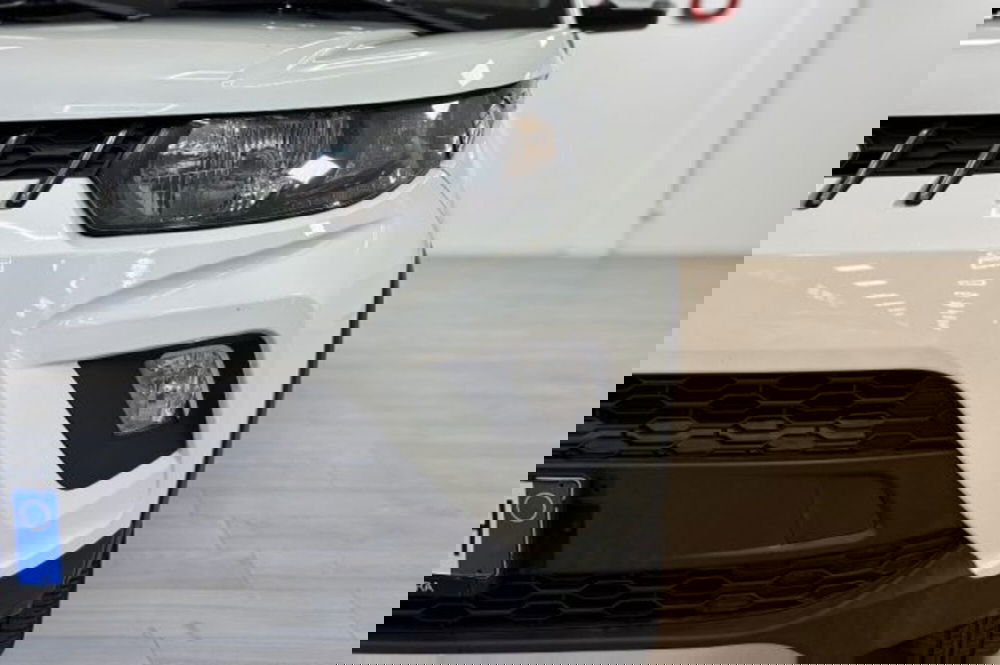 Mahindra KUV100 usata a Latina (11)