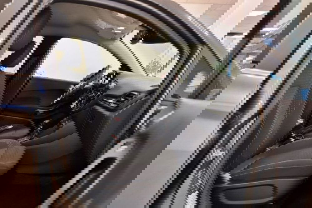 Ford Fiesta usata a Latina (7)