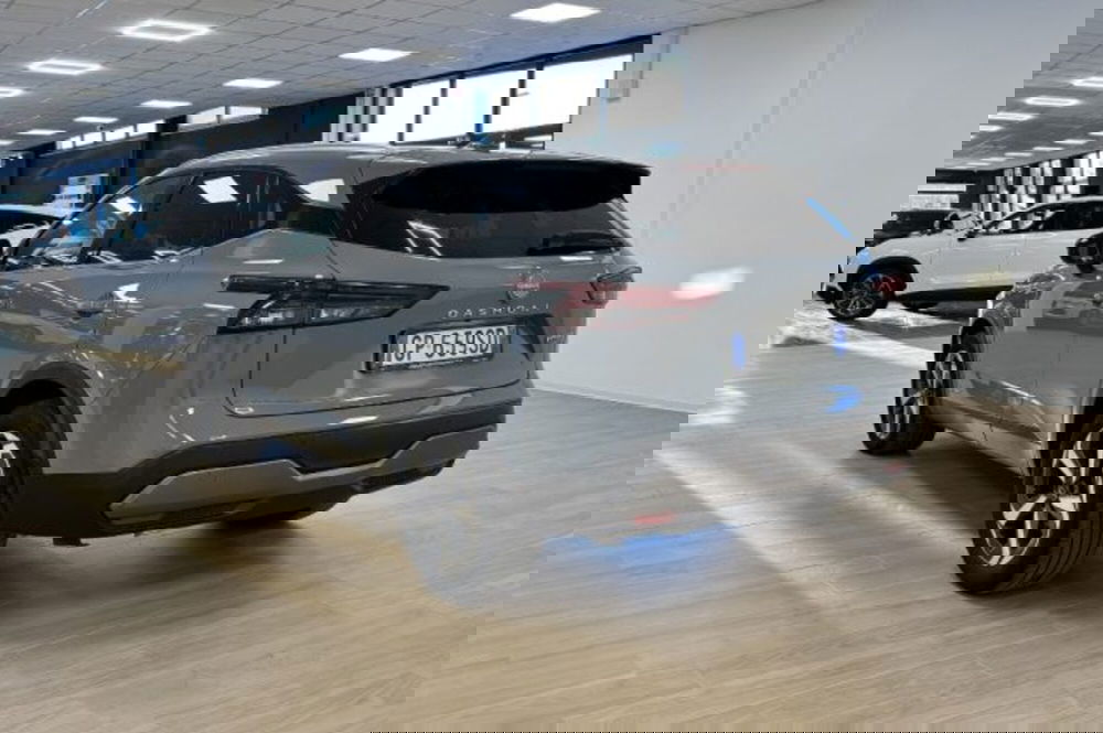 Nissan Qashqai usata a Latina (5)