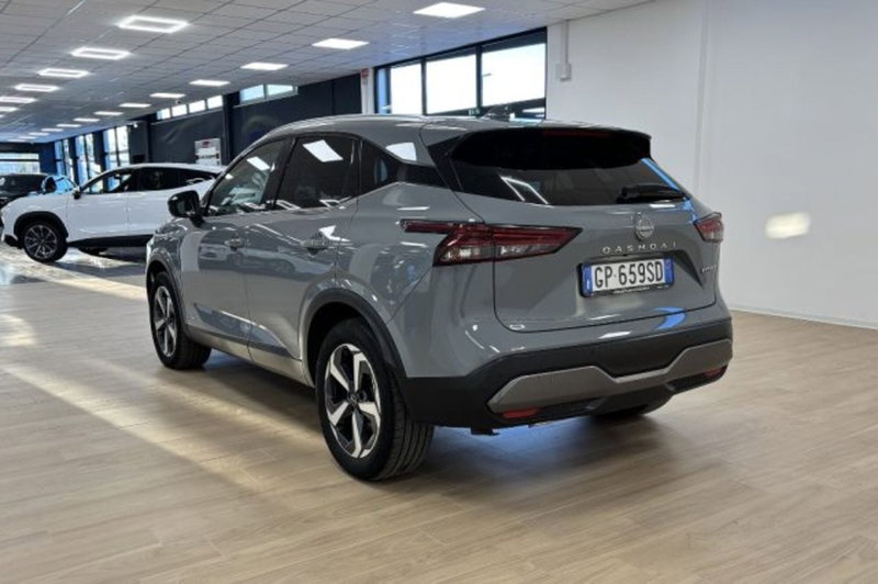 Nissan Qashqai usata a Latina (5)