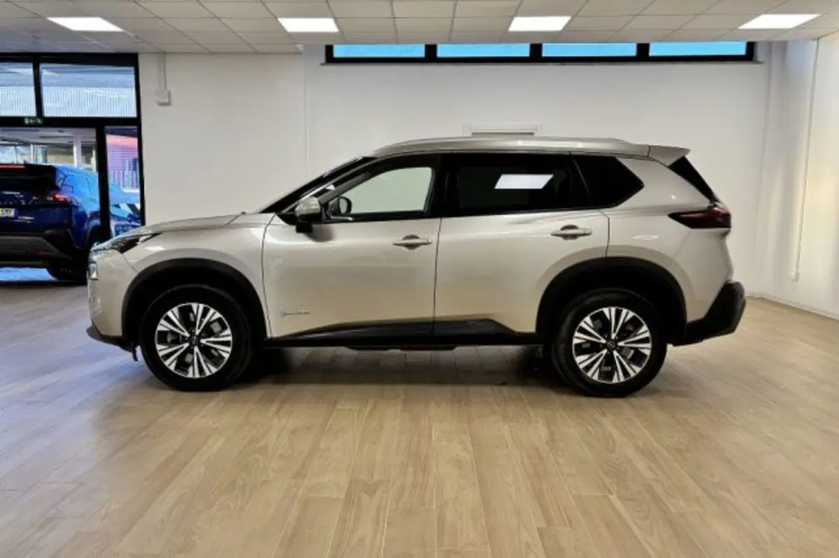 Nissan X-Trail usata a Latina (4)