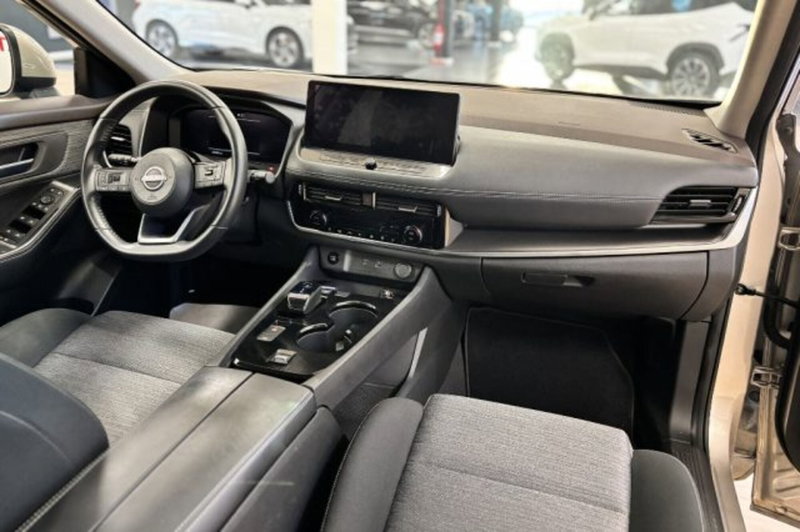 Nissan X-Trail usata a Latina (9)