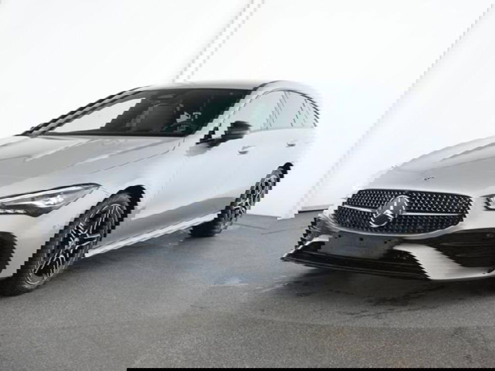 Mercedes-Benz CLA Shooting Brake usata a Milano