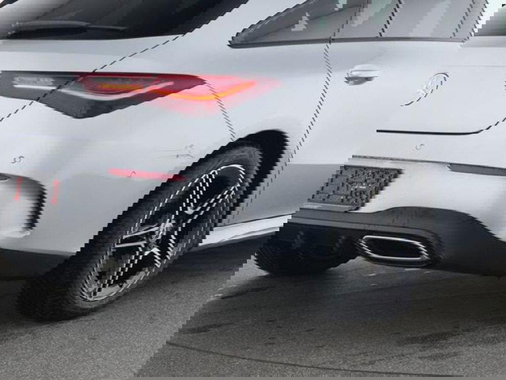 Mercedes-Benz CLA Shooting Brake usata a Milano (9)