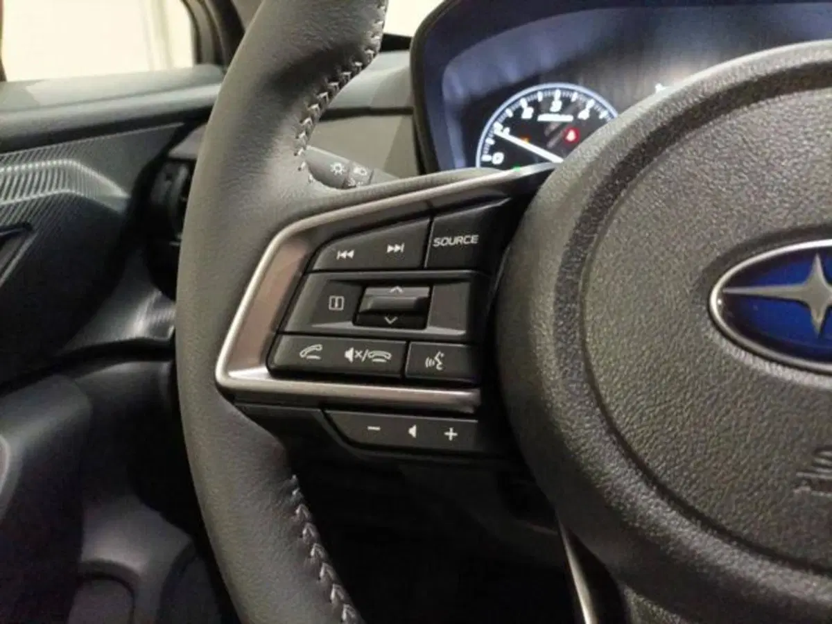 Subaru Crosstrek nuova a Milano (15)