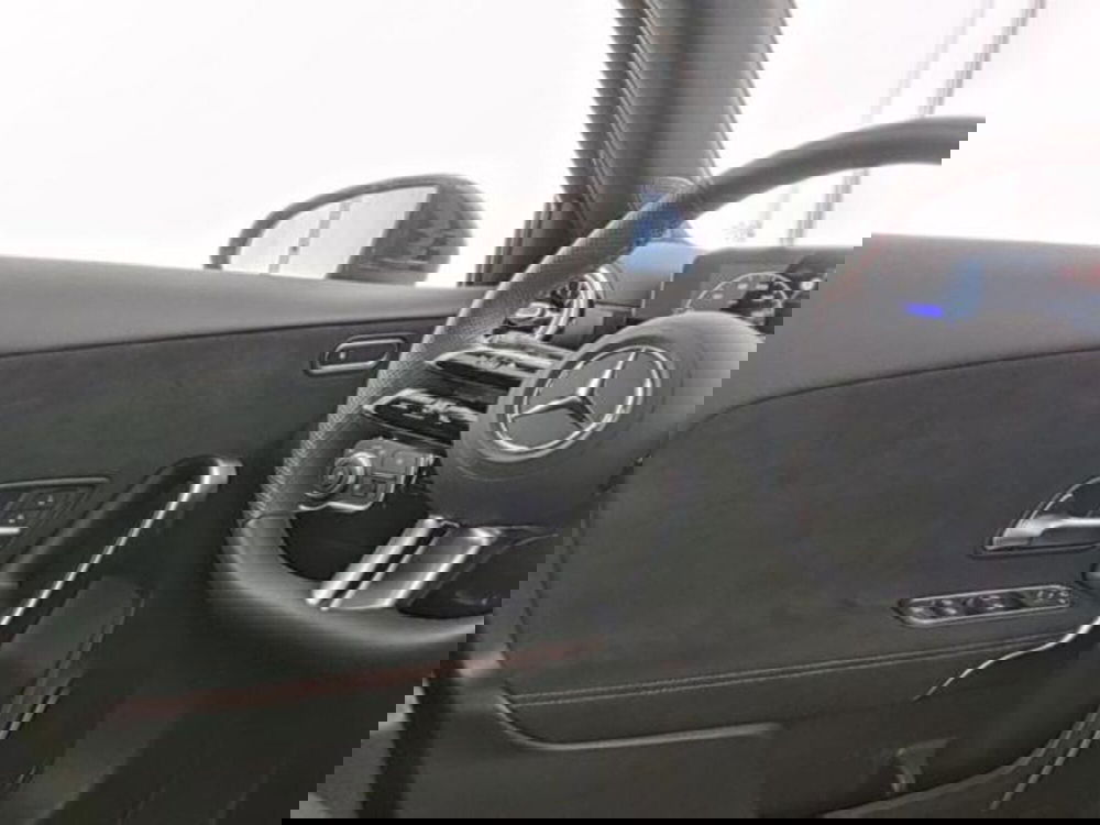 Mercedes-Benz Classe A Sedan usata a Milano (6)