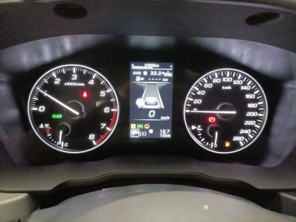 Subaru Forester nuova a Milano (15)