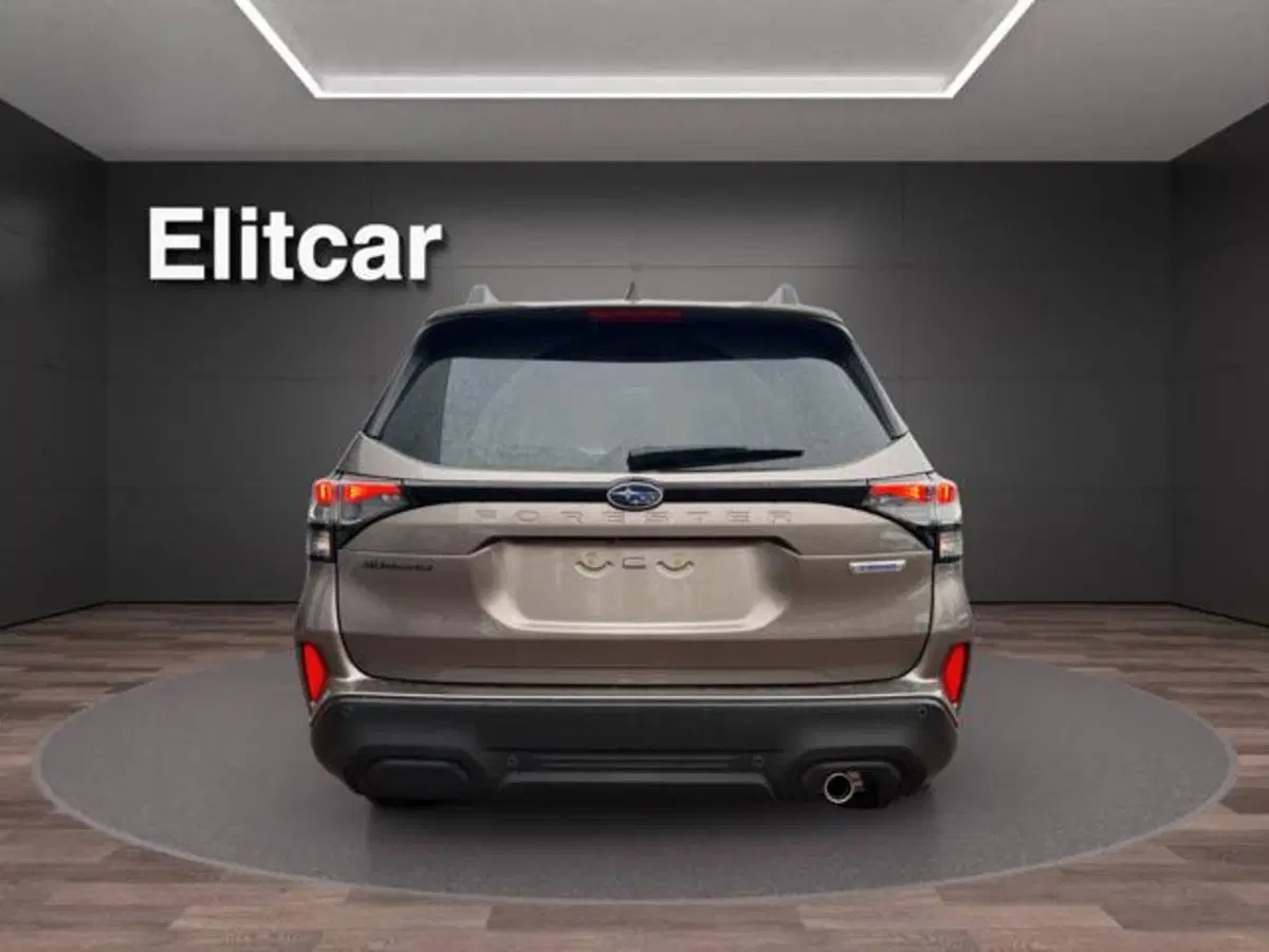 Subaru Forester nuova a Milano (4)