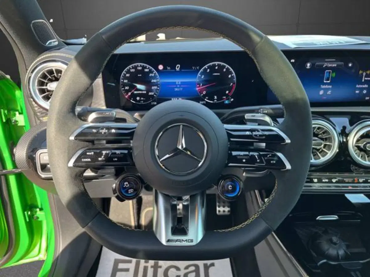 Mercedes-Benz Classe A usata a Milano (11)