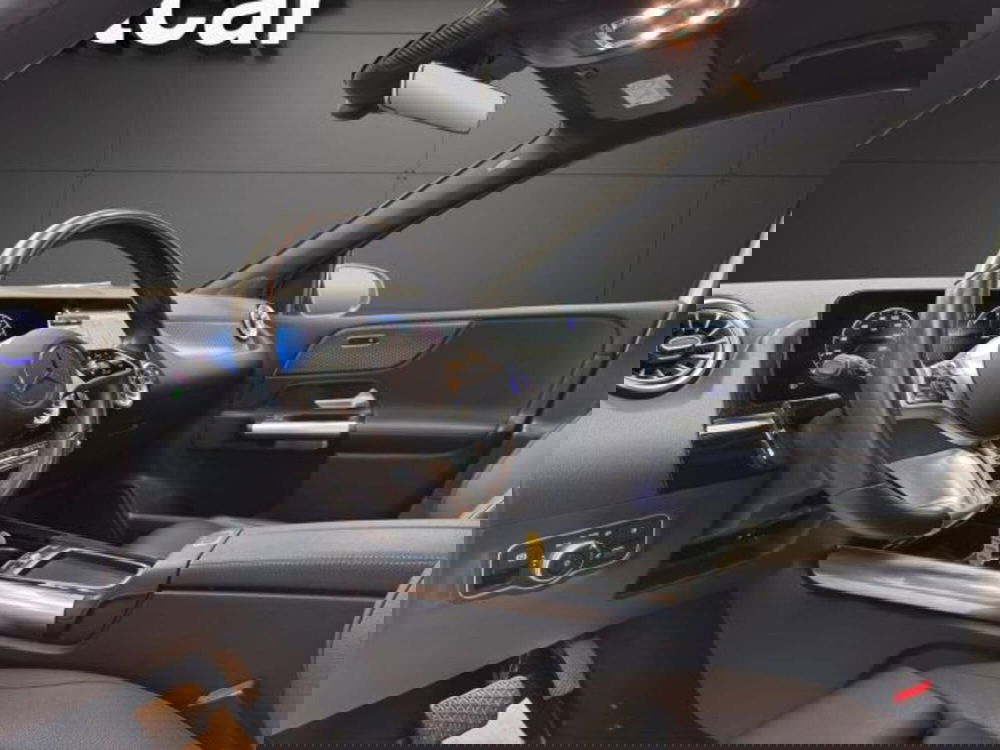 Mercedes-Benz Classe B usata a Novara (7)