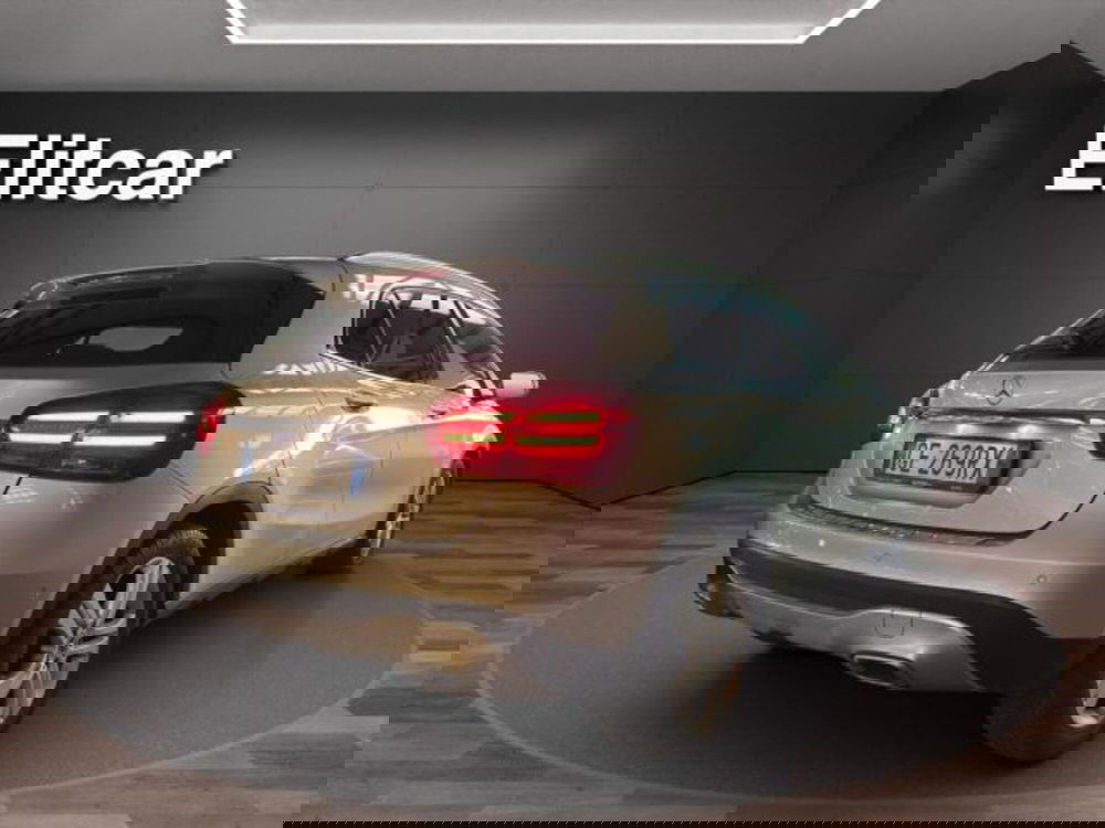 Mercedes-Benz GLA SUV usata a Novara (4)