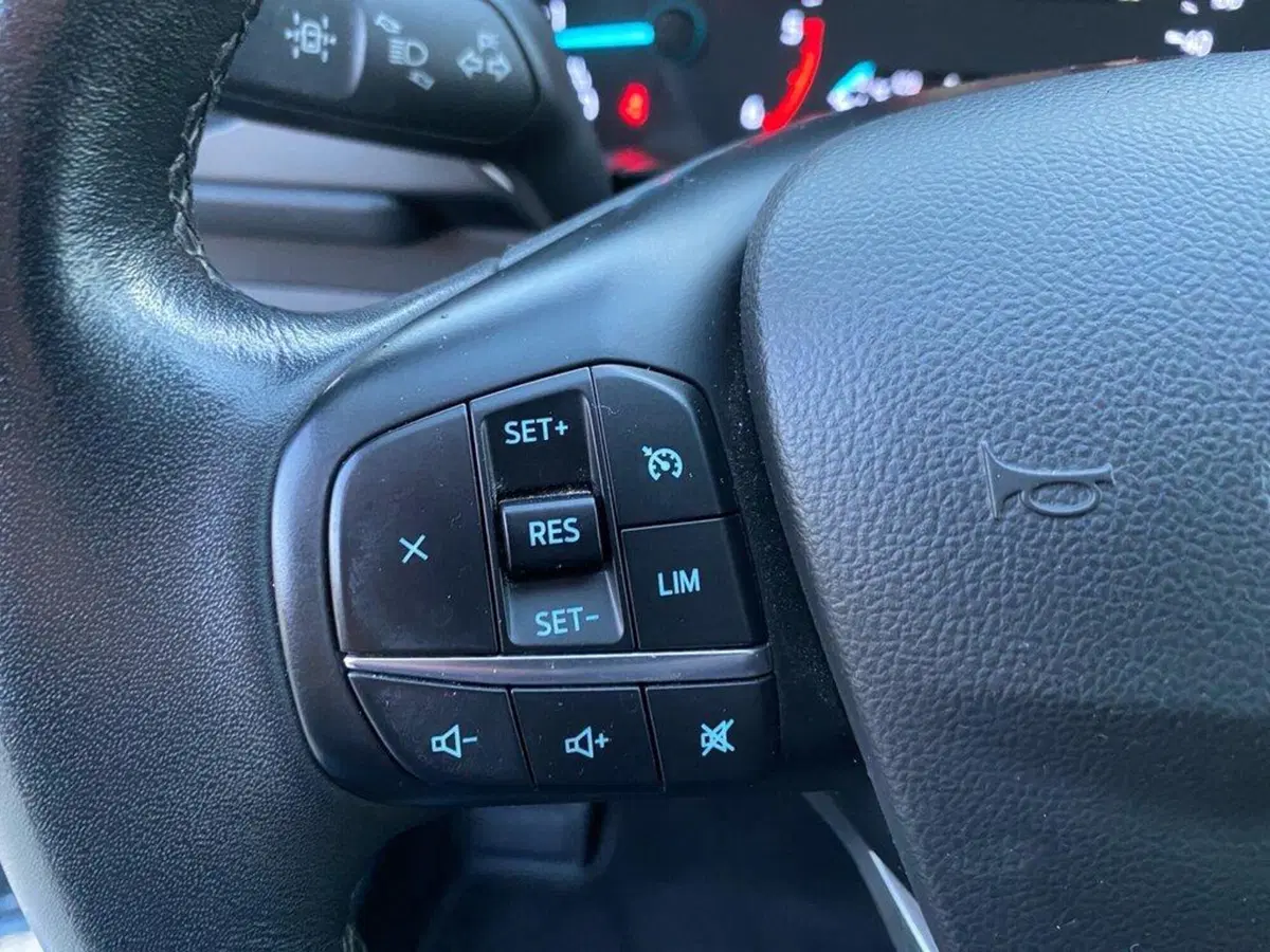 Ford Kuga usata a Torino (13)