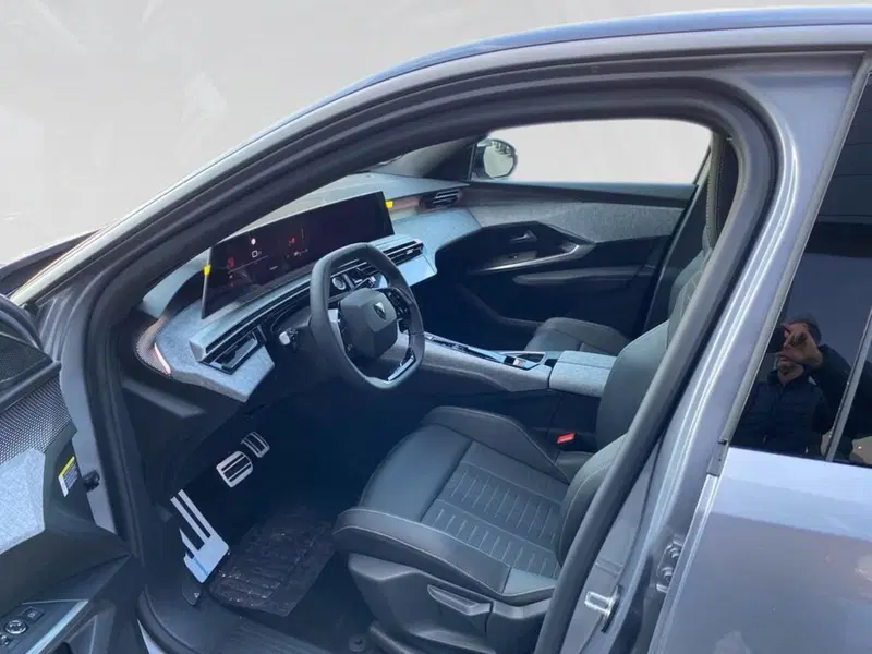 Peugeot 3008 nuova a Torino (7)