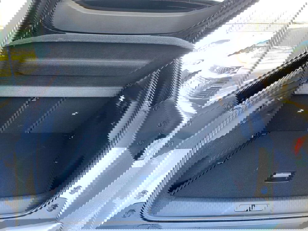 Peugeot 3008 nuova a Torino (8)