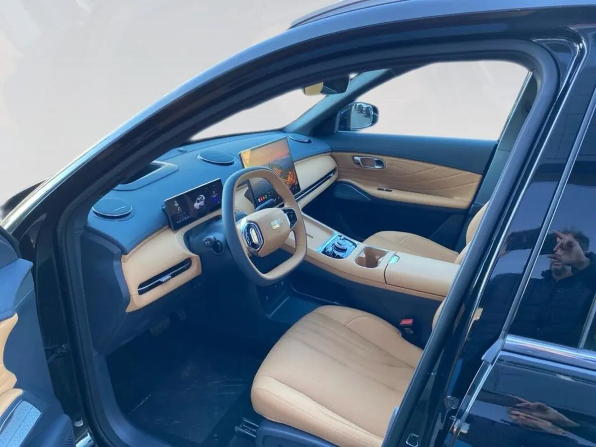 Geely Starray nuova a Torino (7)
