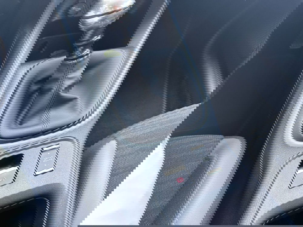 Jeep Avenger usata a Frosinone (9)