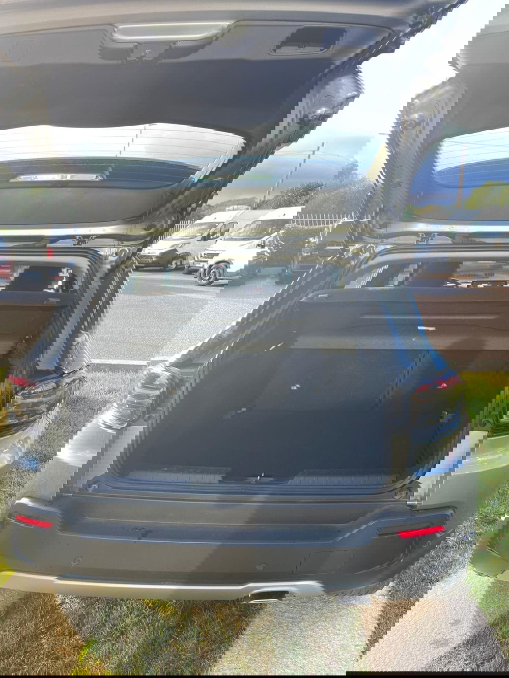 Jeep Avenger usata a Sassari (11)