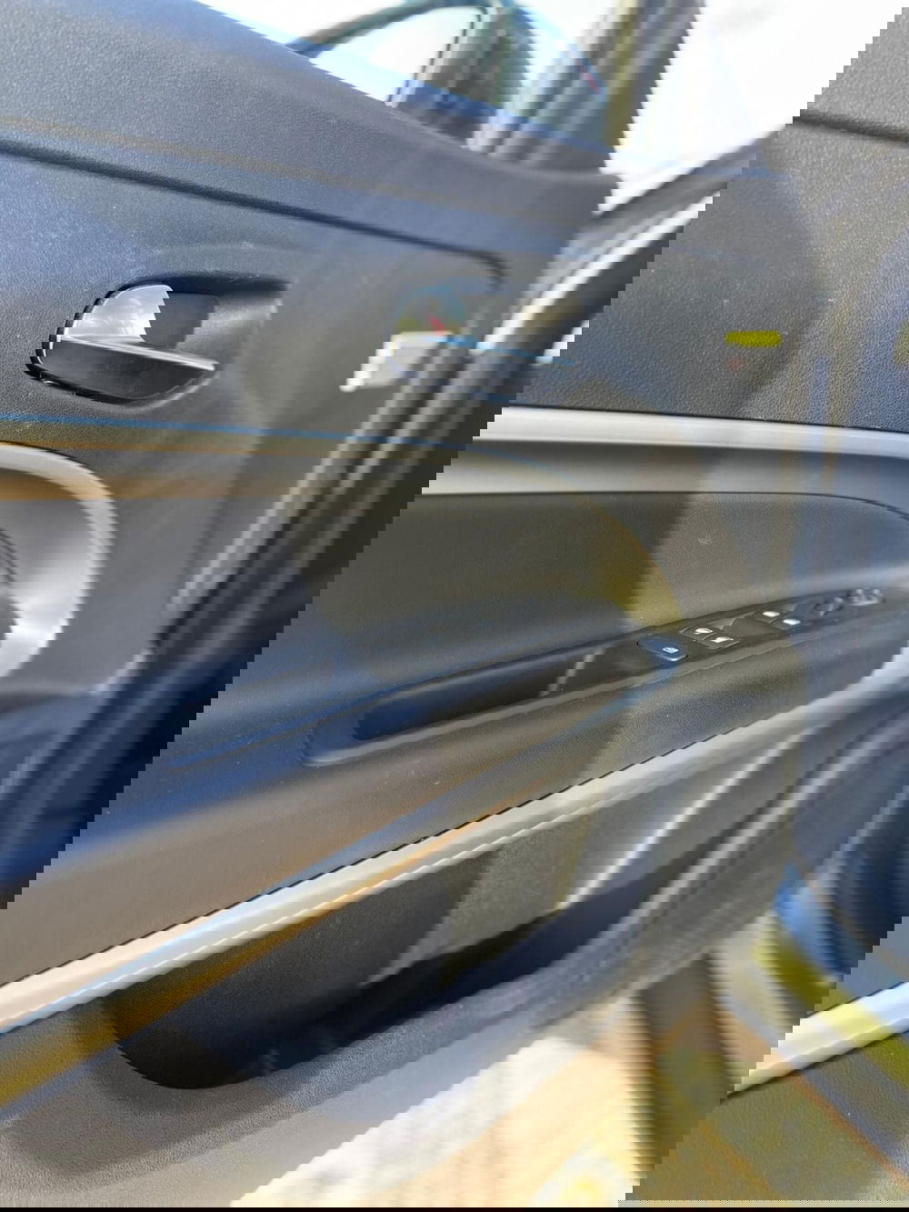 Jeep Avenger usata a Sassari (9)