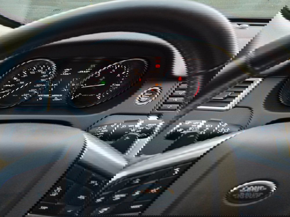 Land Rover Discovery Sport usata a Torino (11)