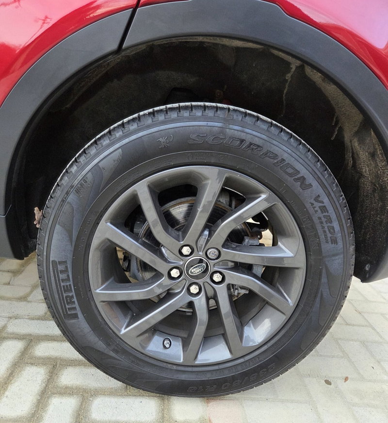 Land Rover Discovery Sport usata a Torino (15)