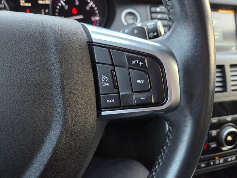 Land Rover Discovery Sport usata a Torino (20)