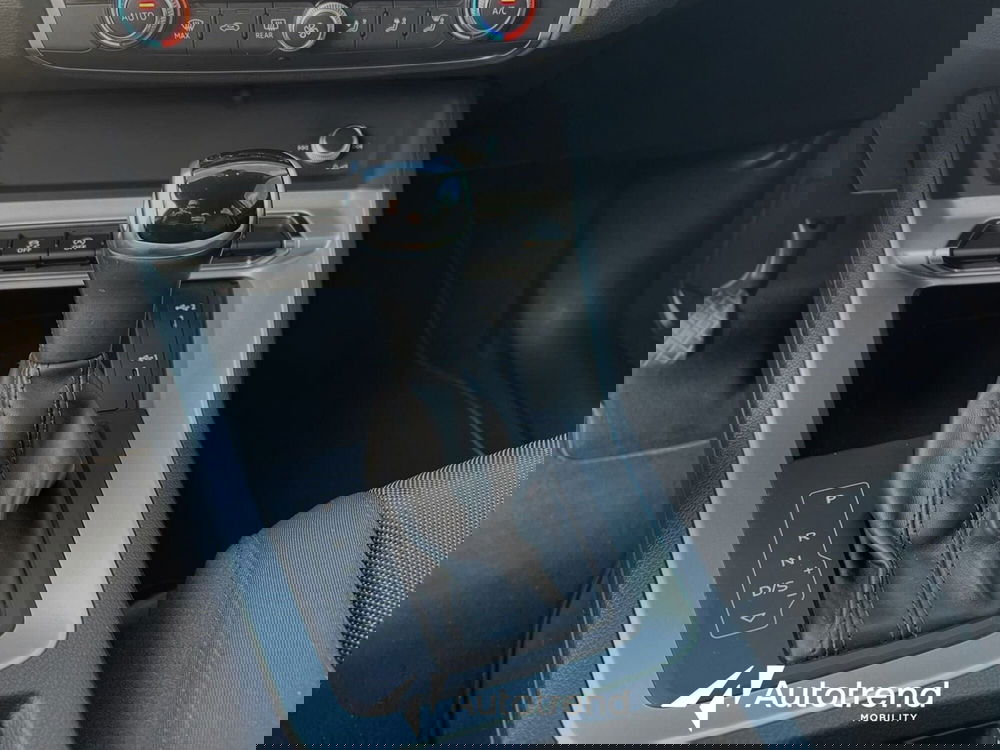 Audi Q3 usata a Bari (15)