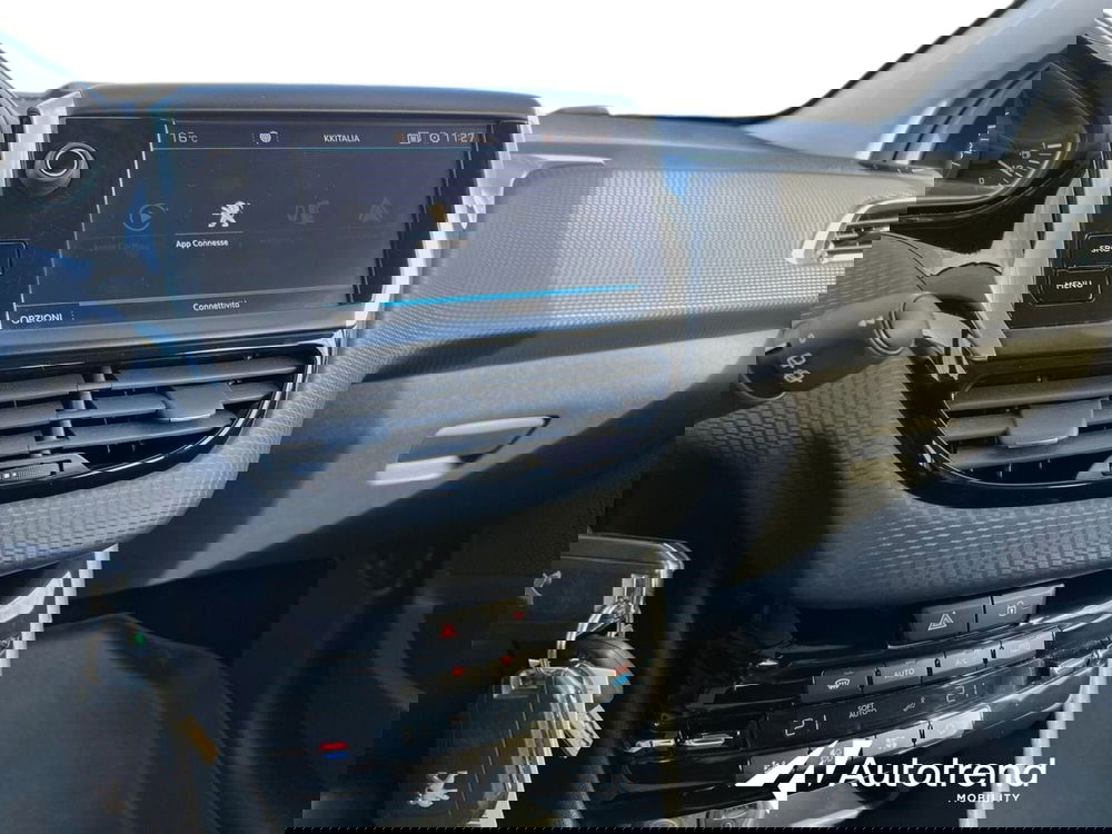Peugeot 208 usata a Bari (13)