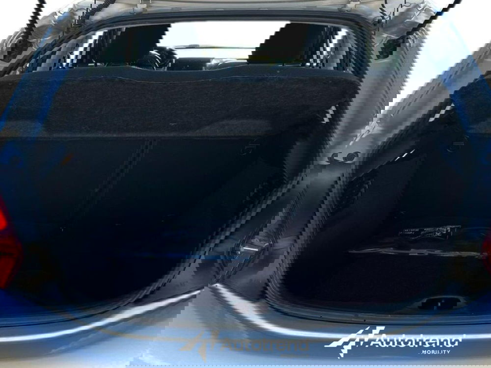 Peugeot 208 usata a Bari (17)