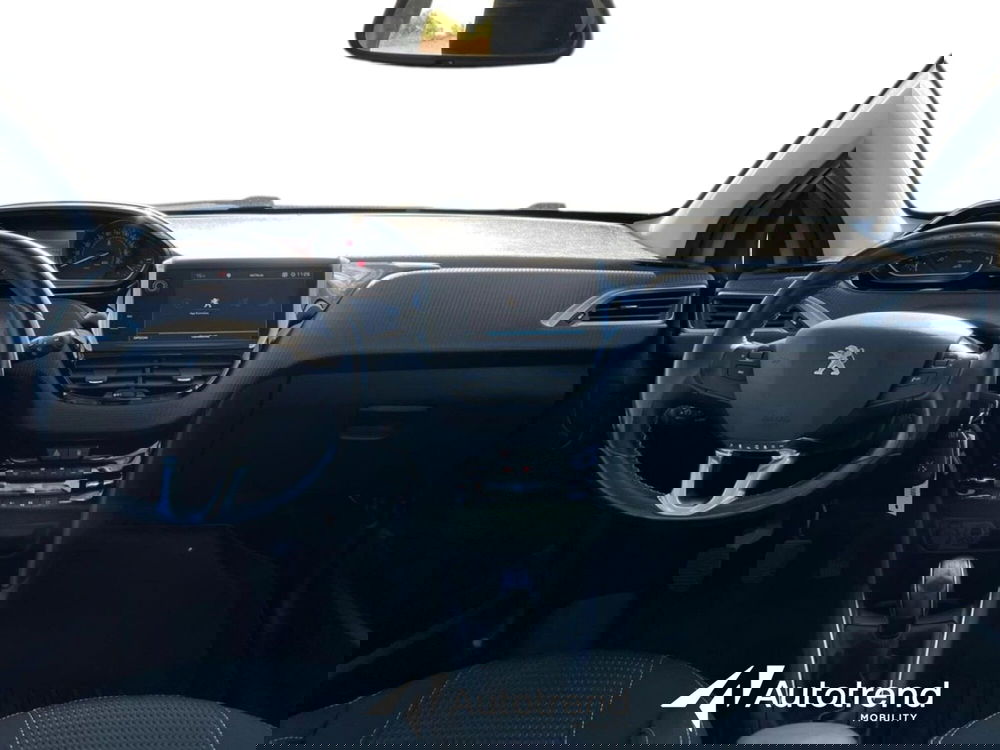 Peugeot 208 usata a Bari (7)