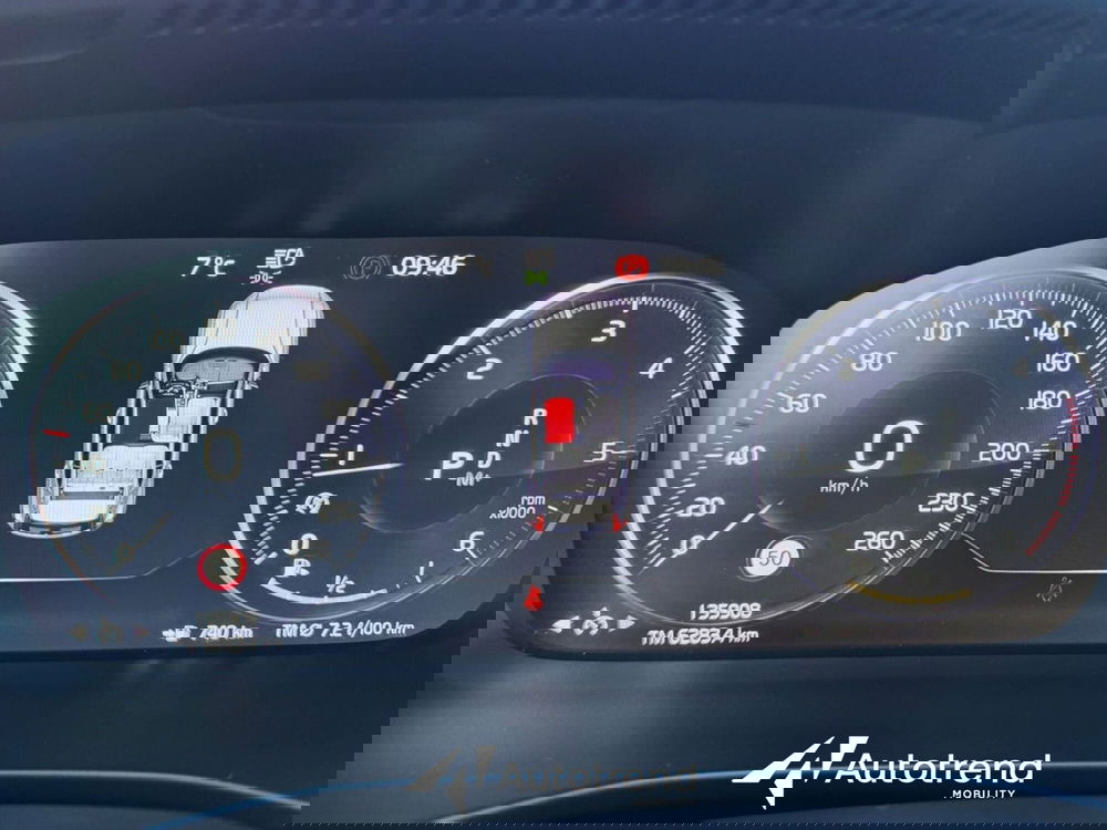 Volvo XC40 usata a Bari (10)