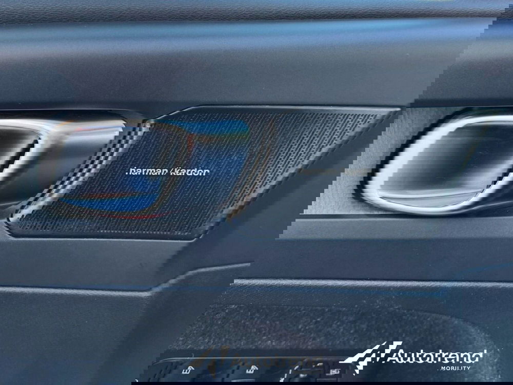 Volvo XC40 usata a Bari (12)