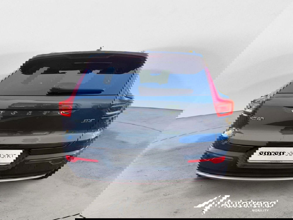 Volvo XC40 usata a Bari (5)