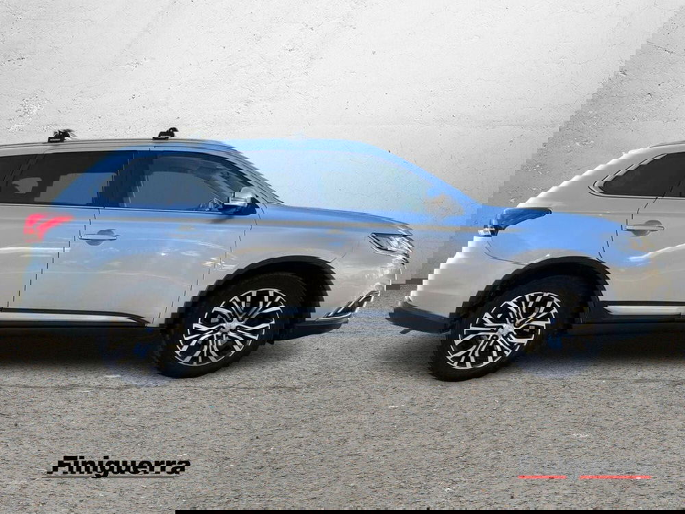 Mitsubishi Outlander usata a Sondrio (5)