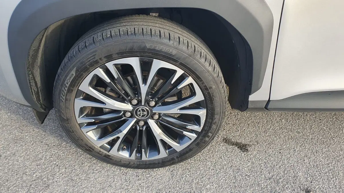 Toyota Yaris Cross usata a Como (10)