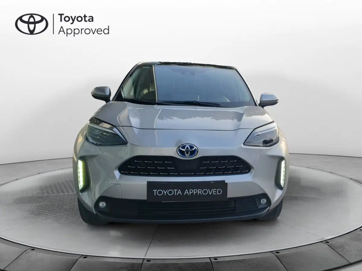 Toyota Yaris Cross usata a Como (5)