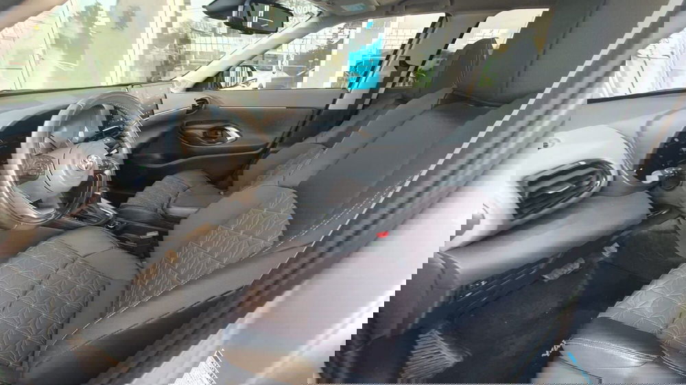 Toyota Yaris Cross usata a Como (6)