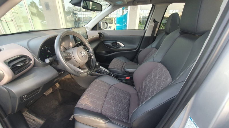 Toyota Yaris Cross usata a Como (6)