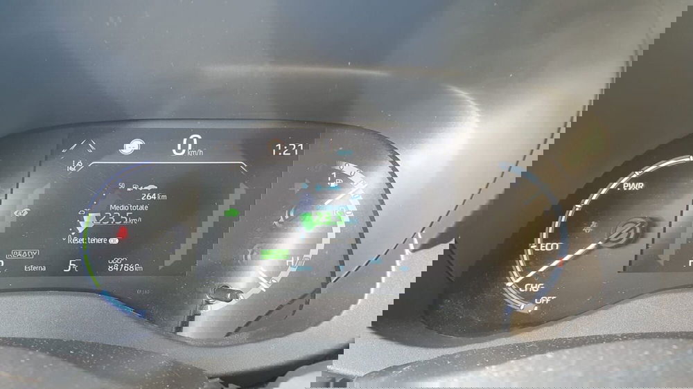 Toyota Yaris Cross usata a Como (8)