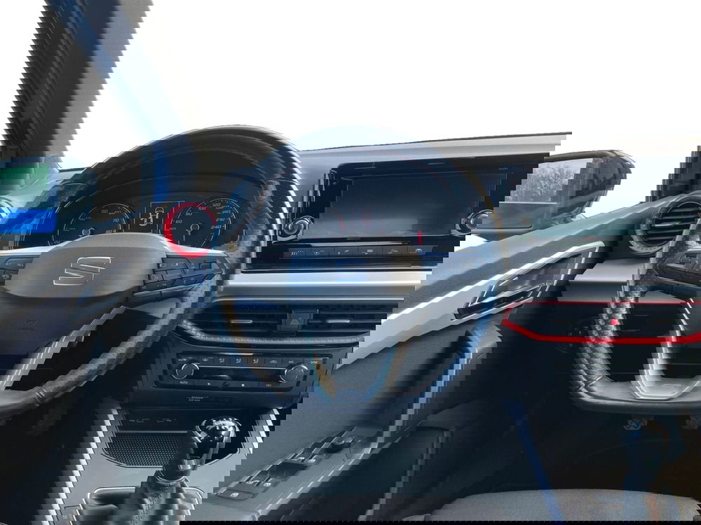 SEAT Arona usata a Modena (12)