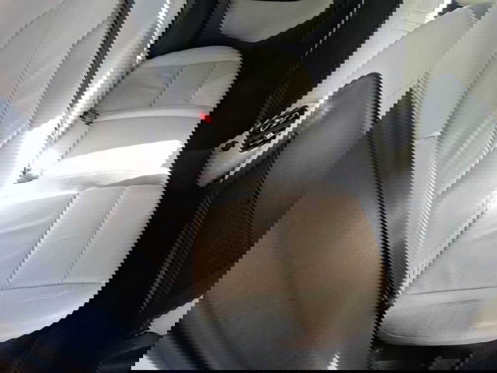 Volvo XC40 usata a Salerno (16)