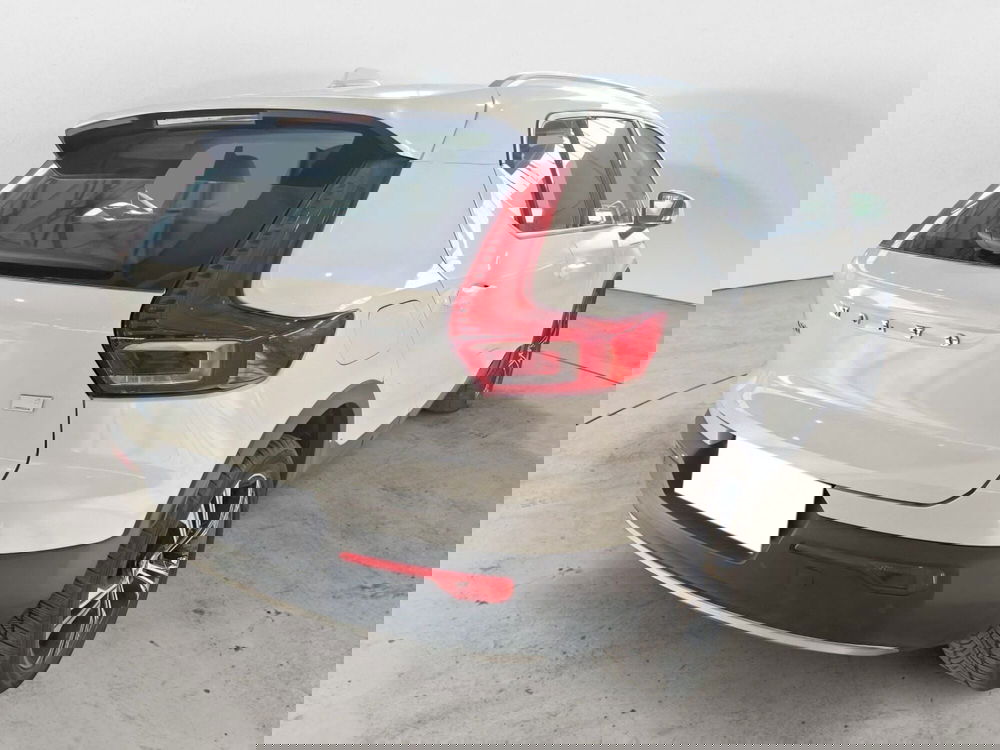 Volvo XC40 usata a Salerno (3)