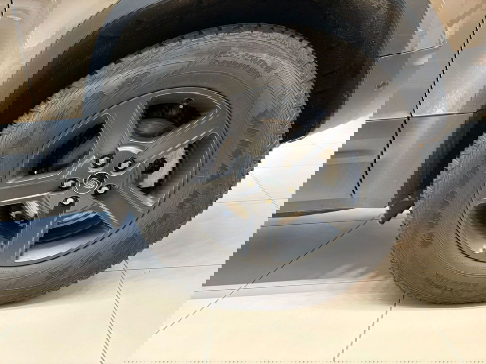 Land Rover Defender usata a Torino (3)