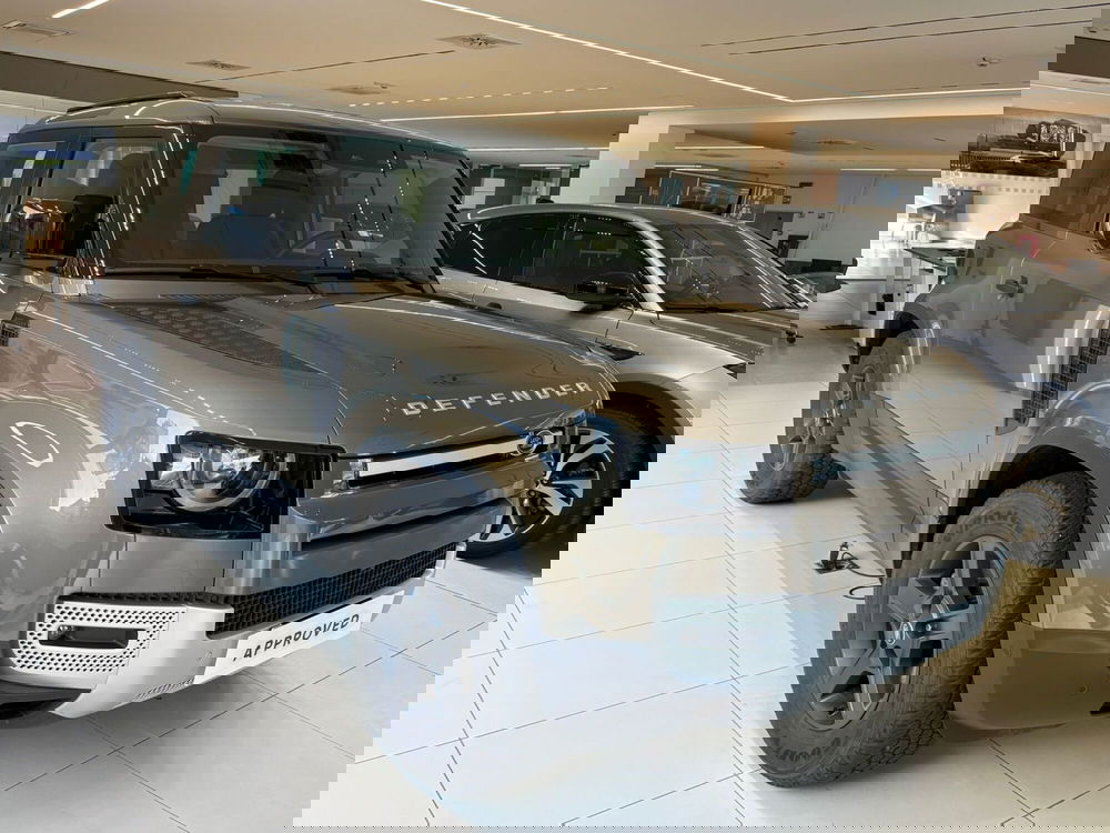 Land Rover Defender usata a Torino (4)