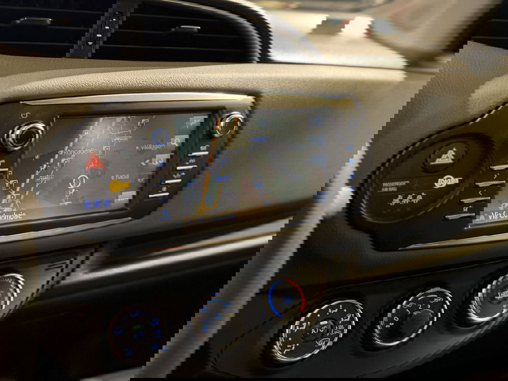 Toyota Yaris usata a Brescia (11)