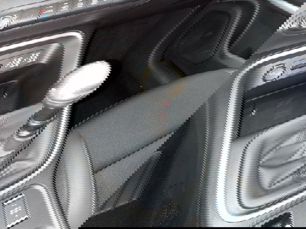 Jeep Avenger usata a Torino (13)