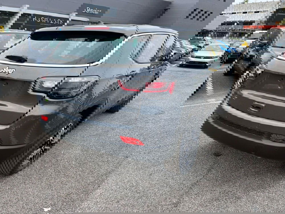 Jeep Compass nuova a Milano (7)