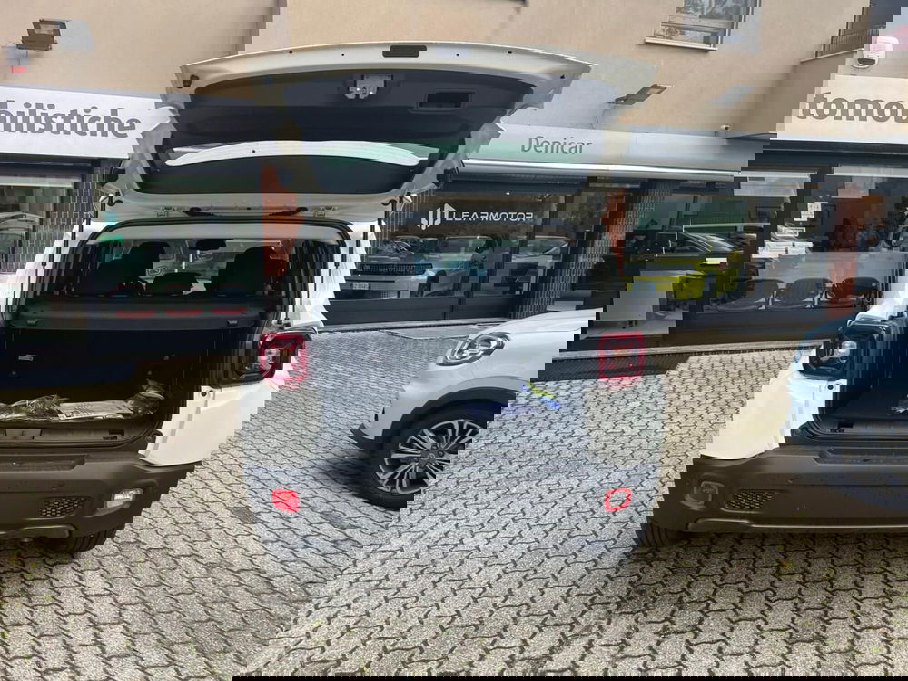 Jeep Renegade nuova a Milano (8)