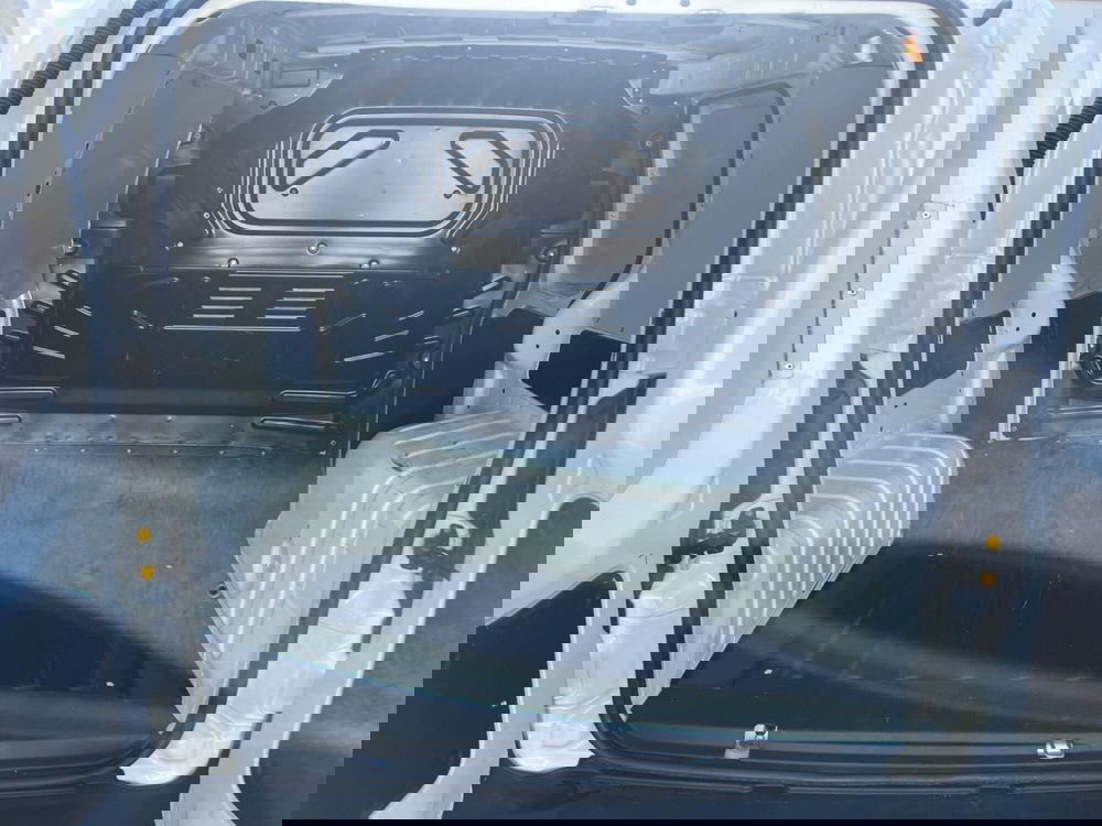 Fiat Fiorino usata a Milano (10)