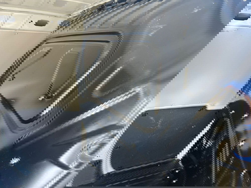 Fiat Fiorino usata a Milano (13)